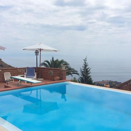 Luxury Suite Terrazze E Vista Mare Таормина Экстерьер фото