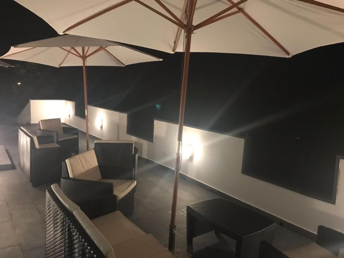 Luxury Suite Terrazze E Vista Mare Таормина Экстерьер фото