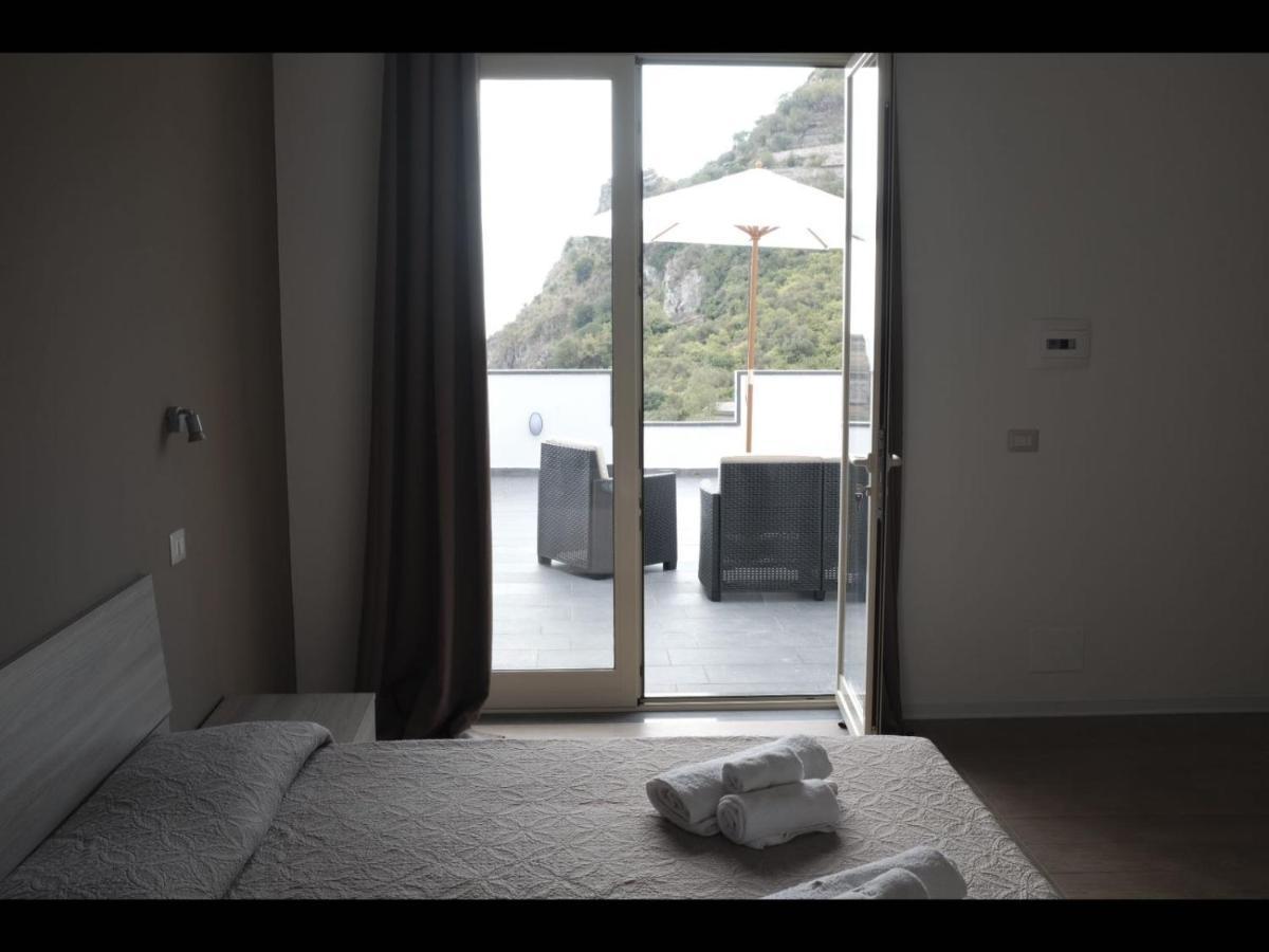 Luxury Suite Terrazze E Vista Mare Таормина Экстерьер фото
